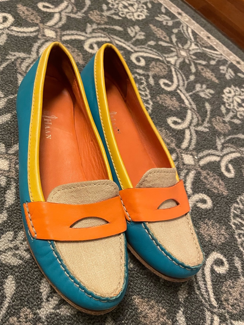 Cole HAAN  Colorful Women's Loafers size 8.5